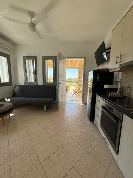 Beach House Antiparos Exterior photo
