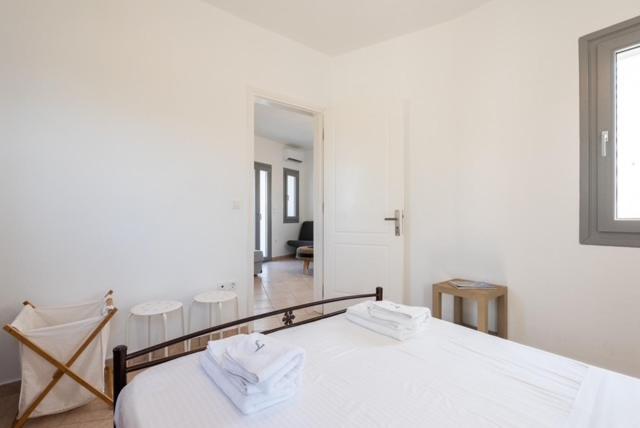 Beach House Antiparos Exterior photo