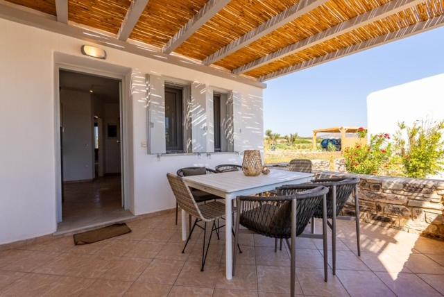 Beach House Antiparos Exterior photo