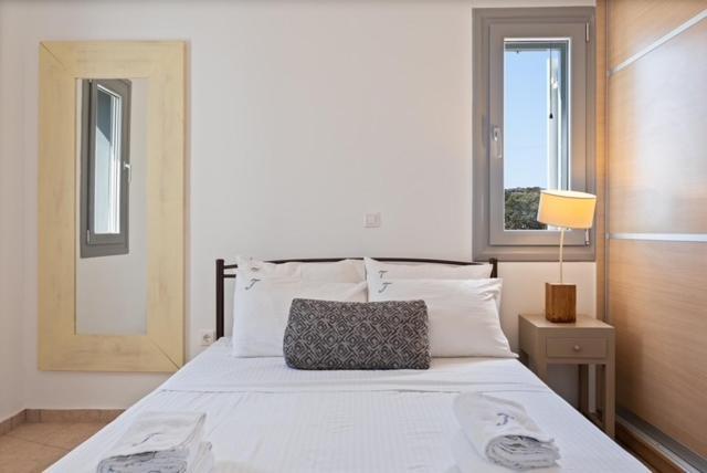 Beach House Antiparos Exterior photo