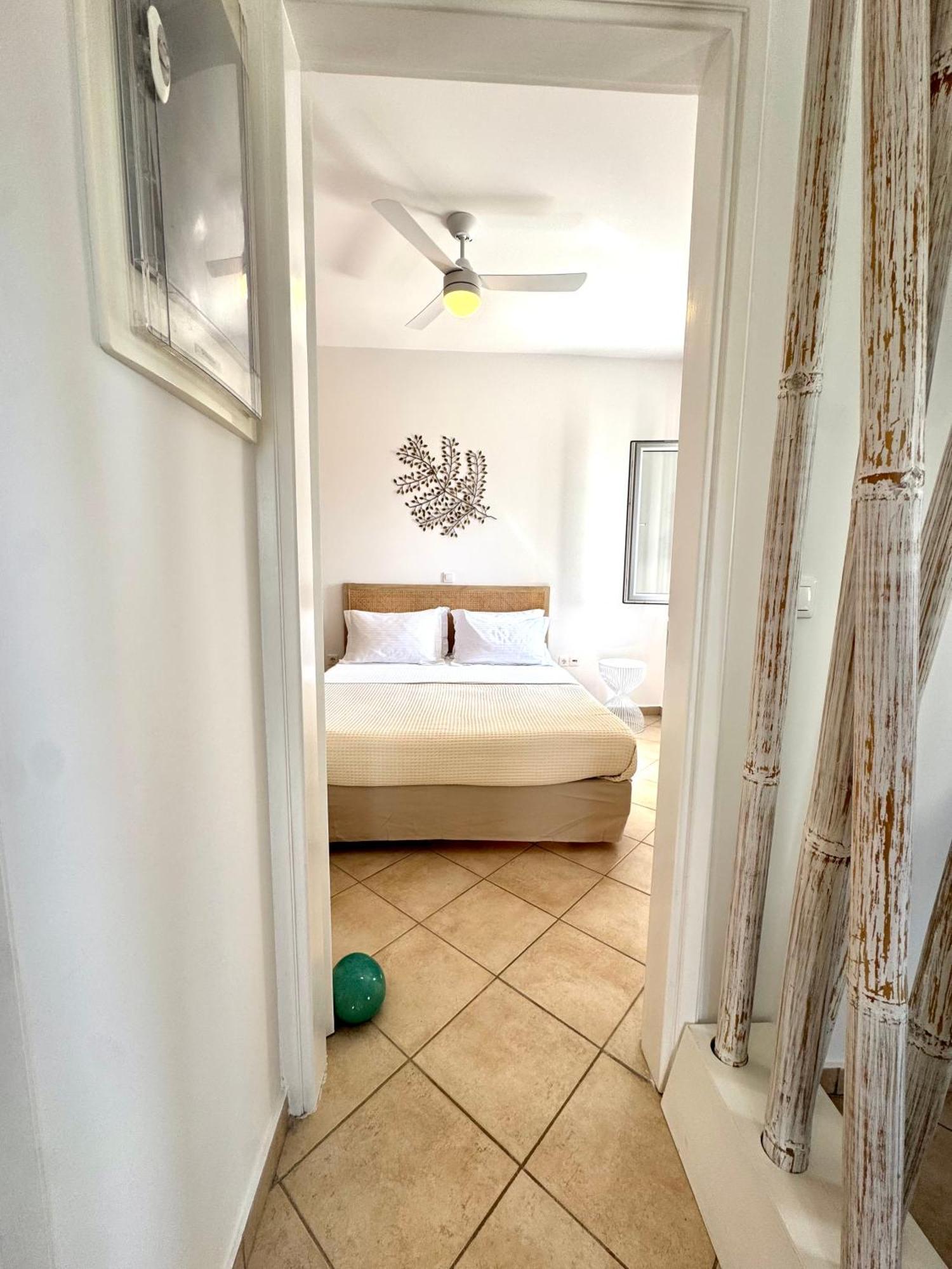 Beach House Antiparos Exterior photo