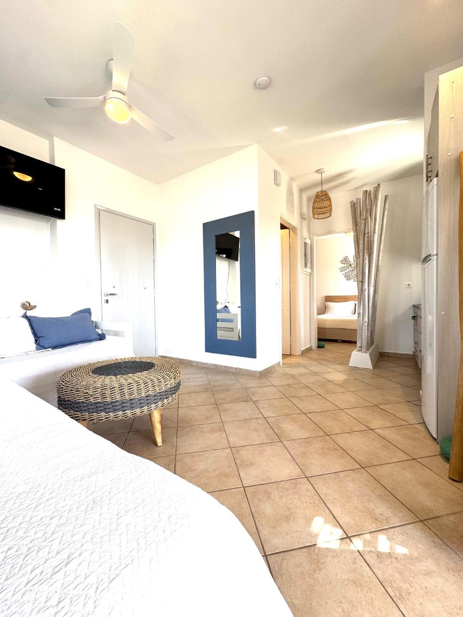 Beach House Antiparos Exterior photo